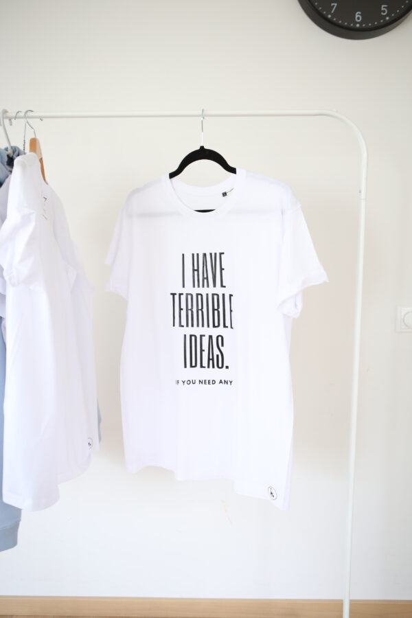 i have terrible ideas, valge tsärk
