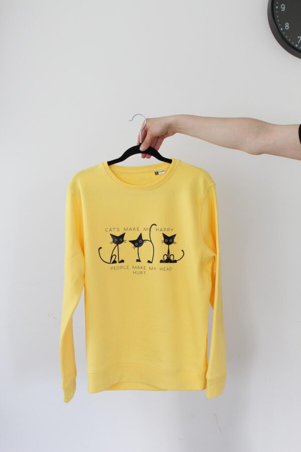 black giraffe yellow hoodie