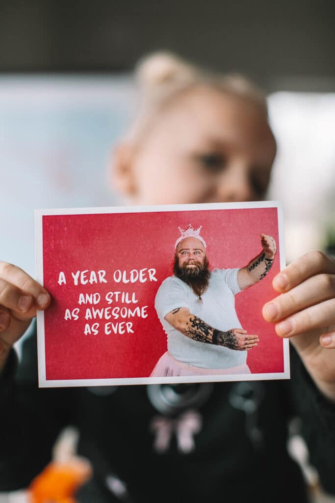 Black Giraffe postkaart 52