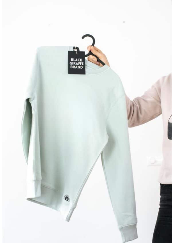 Minimalist slogan-free sweatshirt – ultra-soft & sustainably made - Image 3