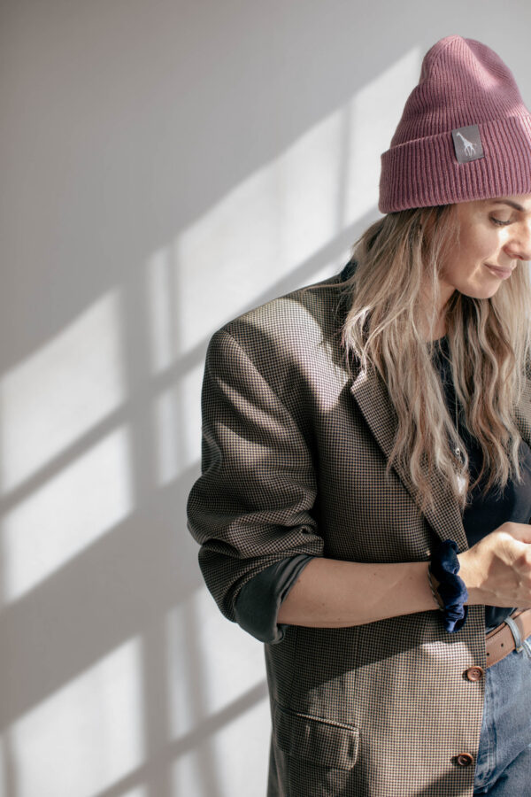 Ülipehme beanie müts – kaelkirjaku sildiga
