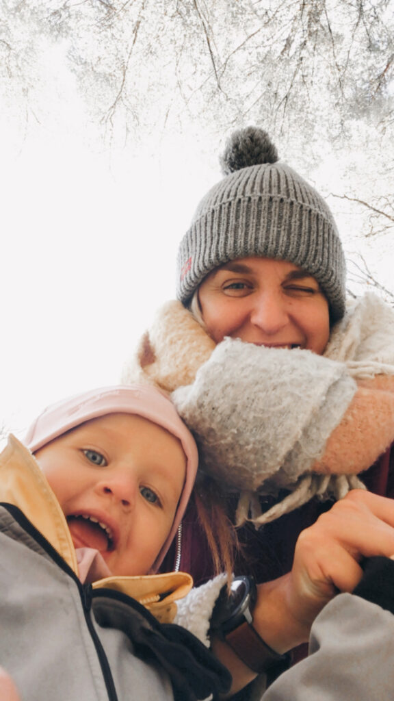 Minu emme on superkangelane – lapse joonistus emast 4 Black giraffe 3